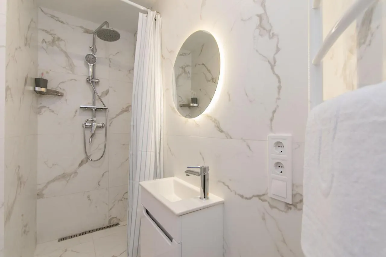 Апартаменти Myfreedom Поруч Із Метро Шулявська Kiev Appartement
